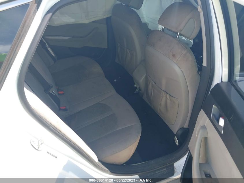 2015 HYUNDAI SONATA 2.4L SE - 5NPE24AF7FH147017