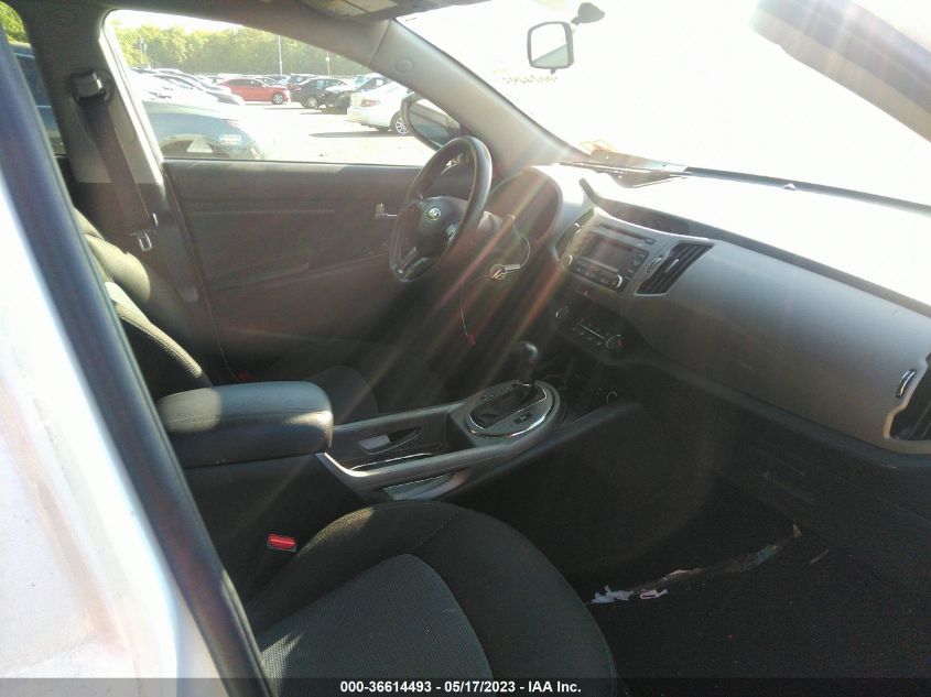 2016 KIA SPORTAGE LX - KNDPBCAC4G7835829