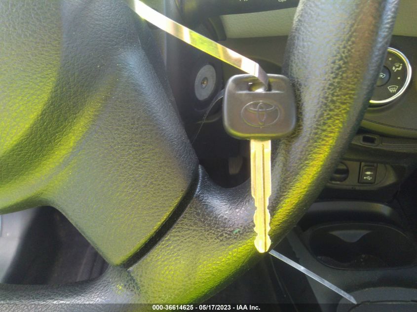 2015 TOYOTA YARIS L/SE/LE - VNKKTUD31FA027486
