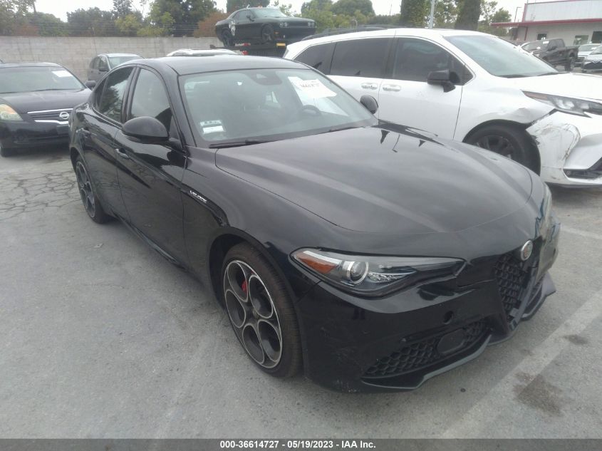 2022 ALFA ROMEO GIULIA VELOCE - ZARFAMBN3N7656611