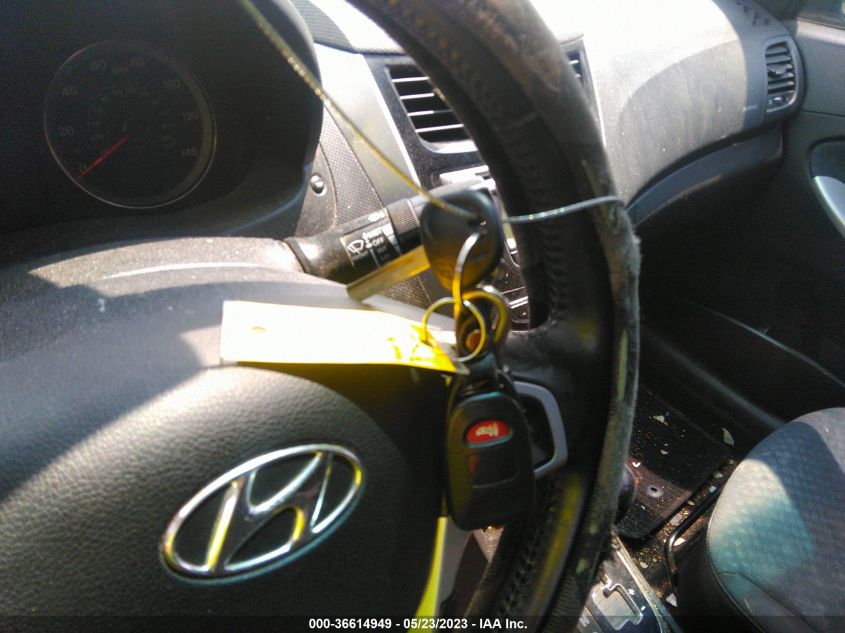 2013 HYUNDAI ACCENT SE - KMHCU5AE4DU121374