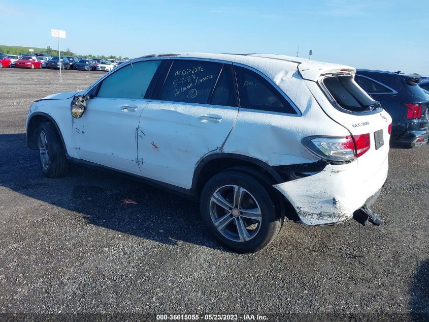 2016 MERCEDES-BENZ GLC GLC 300 - WDC0G4KB7GF010320