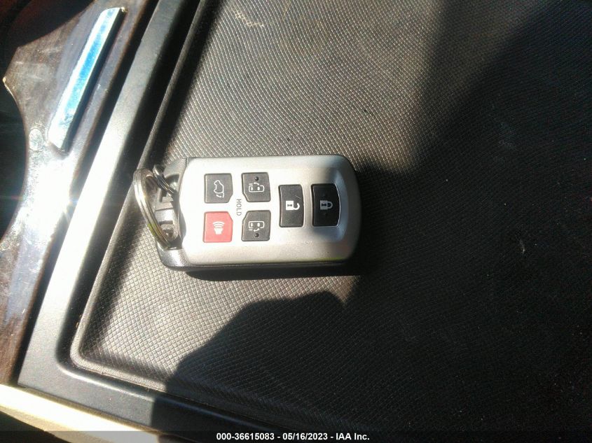 2015 TOYOTA SIENNA XLE/XLE AAS/LTD - 5TDYK3DC8FS661123