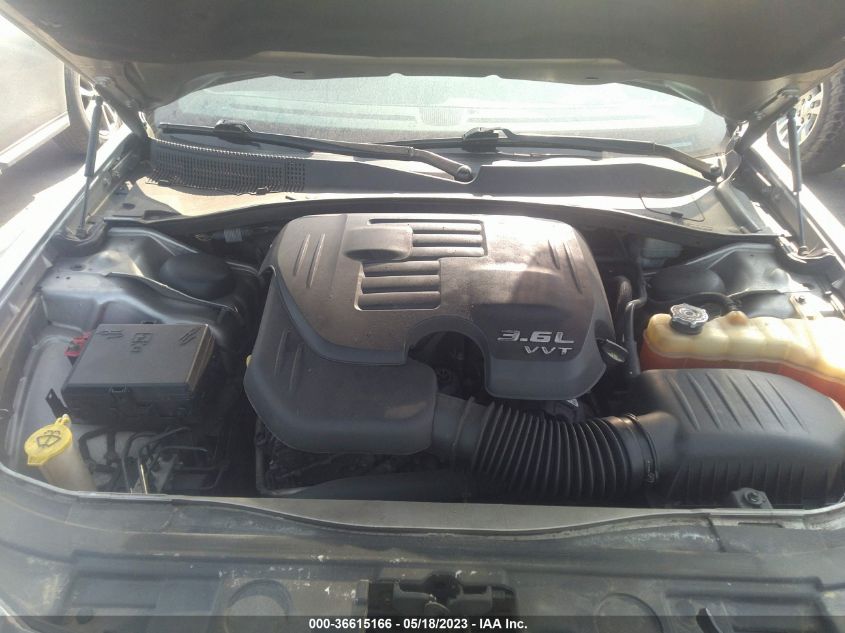 2014 CHRYSLER 300 - 2C3CCAAG5EH160131