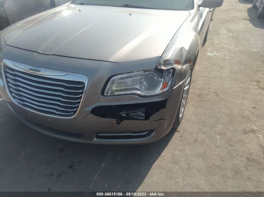2014 CHRYSLER 300 - 2C3CCAAG5EH160131