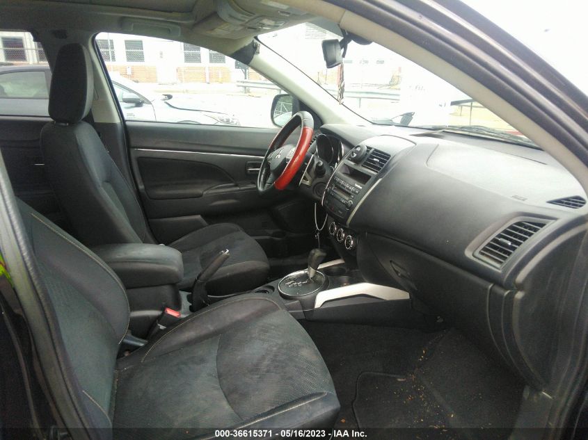 2013 MITSUBISHI OUTLANDER SPORT SE - 4A4AP4AU8DE019373