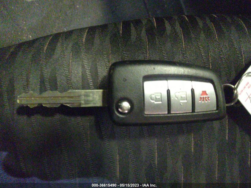 2017 NISSAN ROGUE S - KNMAT2MV0HP506184