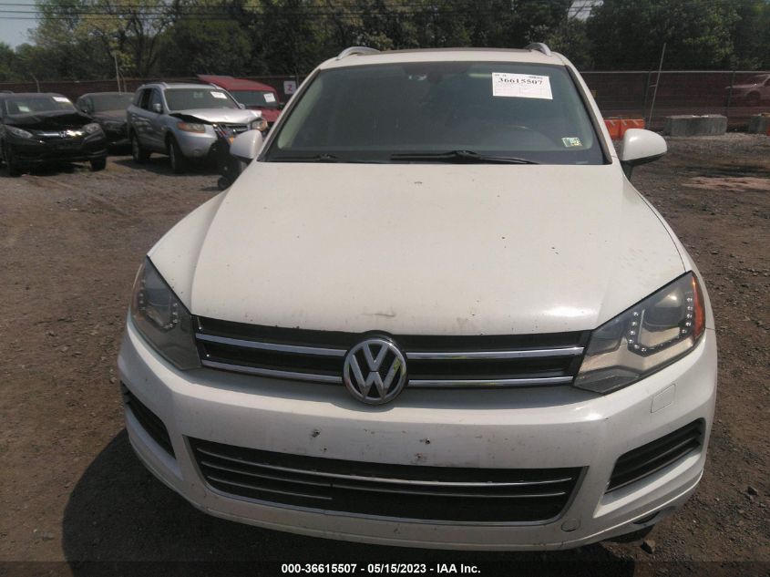 2013 VOLKSWAGEN TOUAREG LUX WVGEP9BP0DD007511
