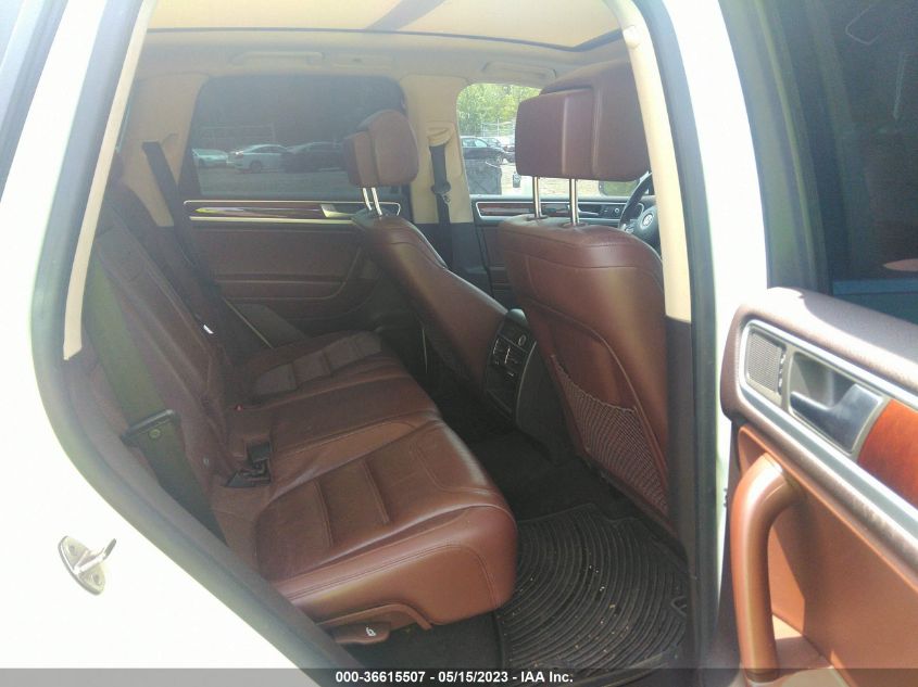 2013 VOLKSWAGEN TOUAREG LUX WVGEP9BP0DD007511