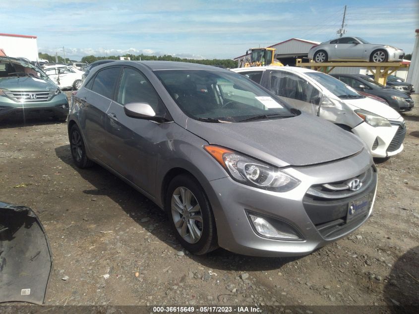 2013 HYUNDAI ELANTRA GT - KMHD35LE9DU112660