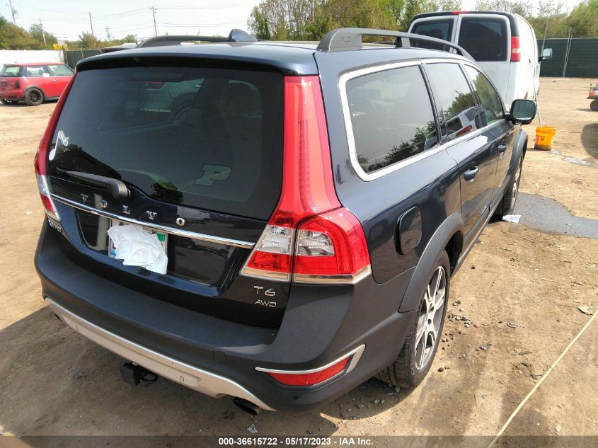 2015 VOLVO XC70 T6 YV4902NK8F1212366
