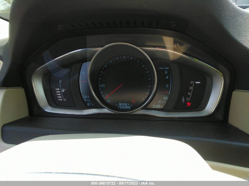 2015 VOLVO XC70 T6 YV4902NK8F1212366