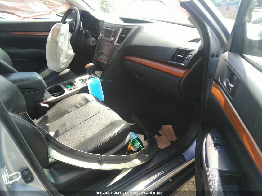 2014 SUBARU OUTBACK 2.5I LIMITED - 4S4BRBLC3E3268221