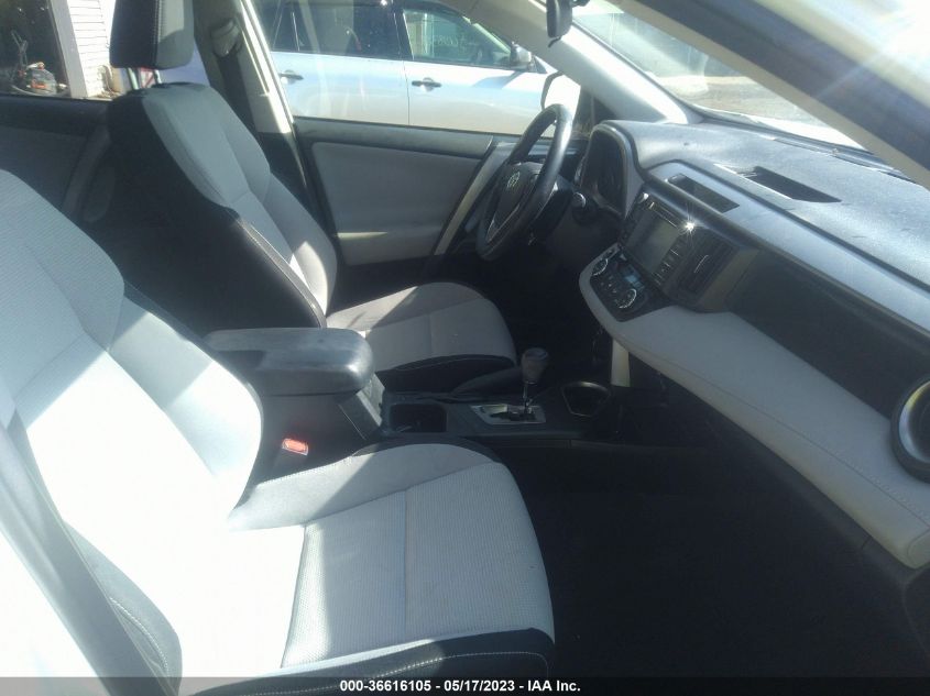 2017 TOYOTA RAV4 XLE - JTMRFREV8HJ715919