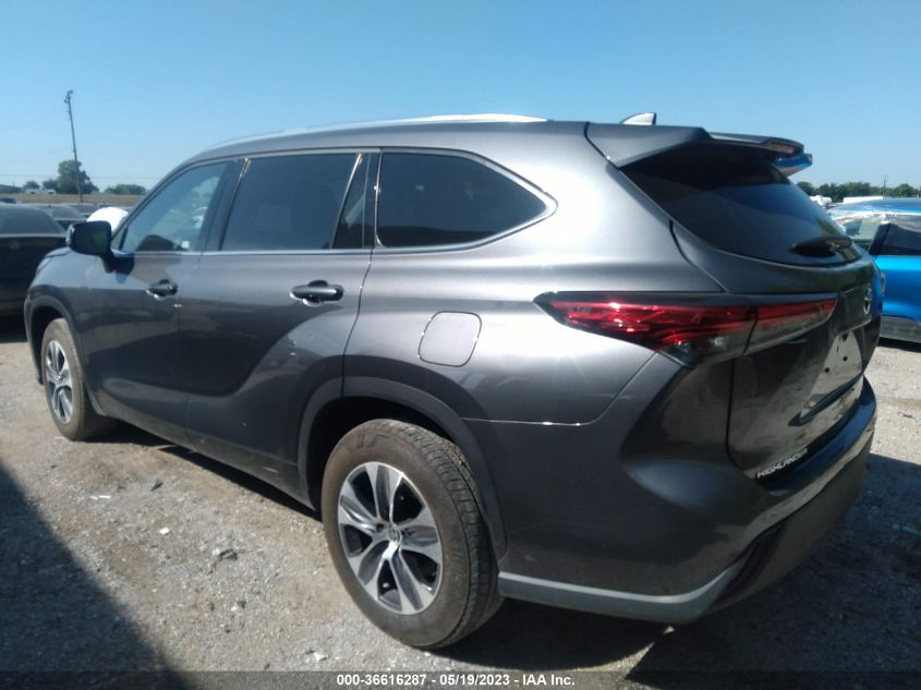 2021 TOYOTA HIGHLANDER XLE - 5TDGZRAH7MS532958