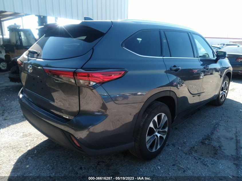 2021 TOYOTA HIGHLANDER XLE - 5TDGZRAH7MS532958