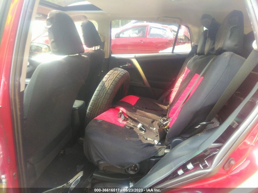 2015 TOYOTA RAV4 XLE - JTMRFREV3FD114073