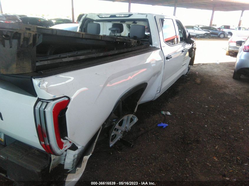 2022 TOYOTA TUNDRA 4WD SR5 - 5TFLA5EC0NX009984