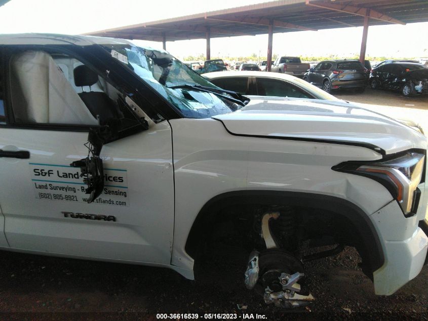 2022 TOYOTA TUNDRA 4WD SR5 - 5TFLA5EC0NX009984