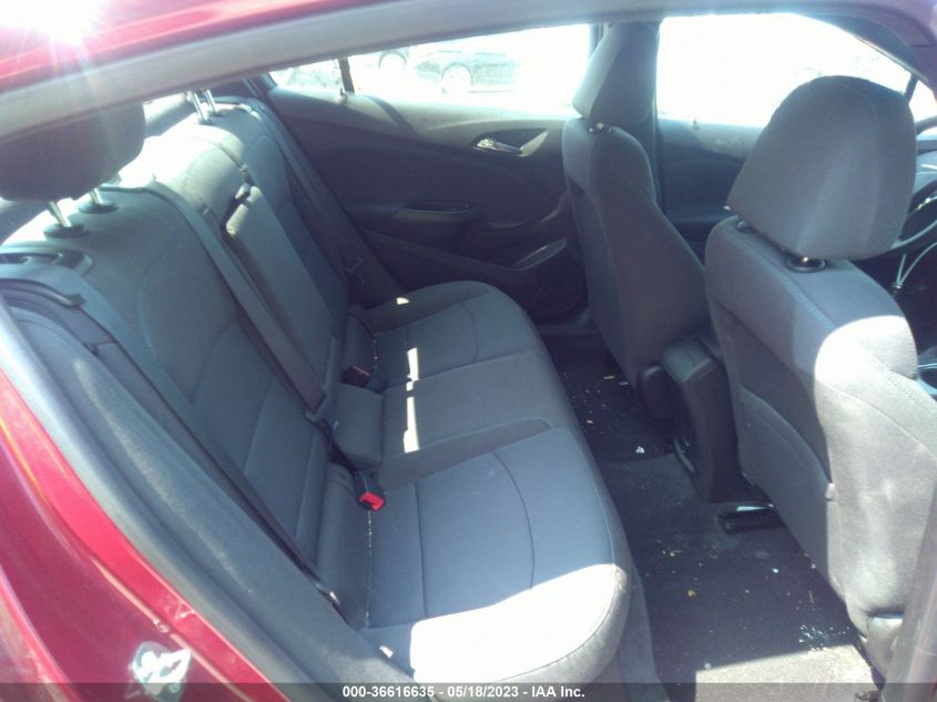 2018 CHEVROLET CRUZE LT - 1G1BE5SM6J7239786