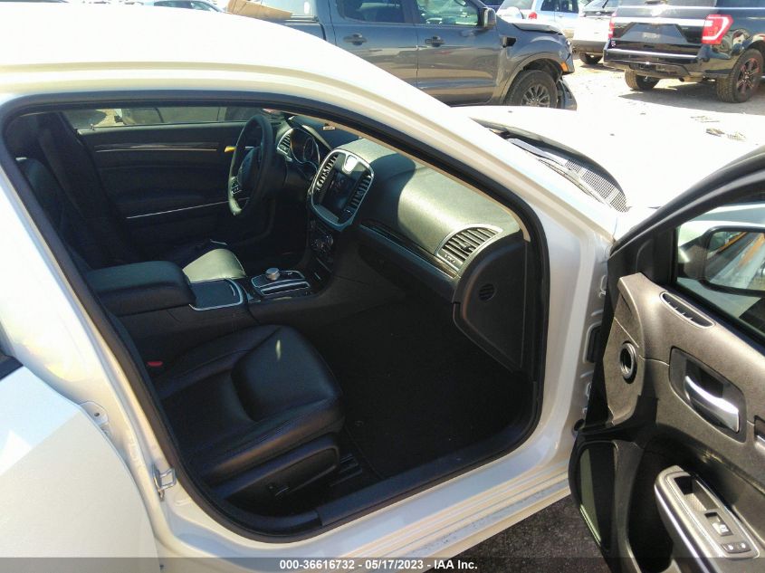 2022 CHRYSLER 300 TOURING L - 2C3CCADG2NH209913
