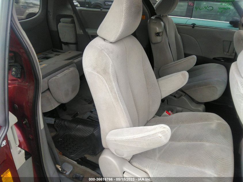 2013 TOYOTA SIENNA LE - 5TDKK3DC1DS319449