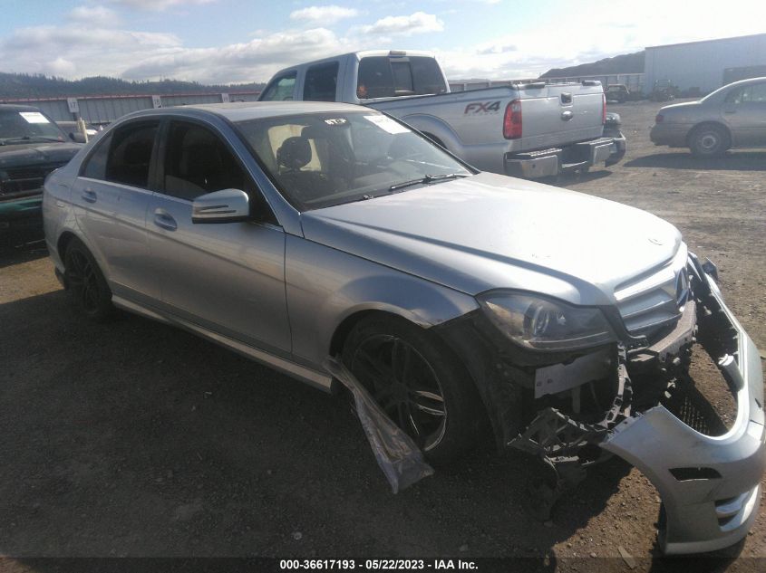 2013 MERCEDES-BENZ C-CLASS C 300 - WDDGF8ABXDG038849
