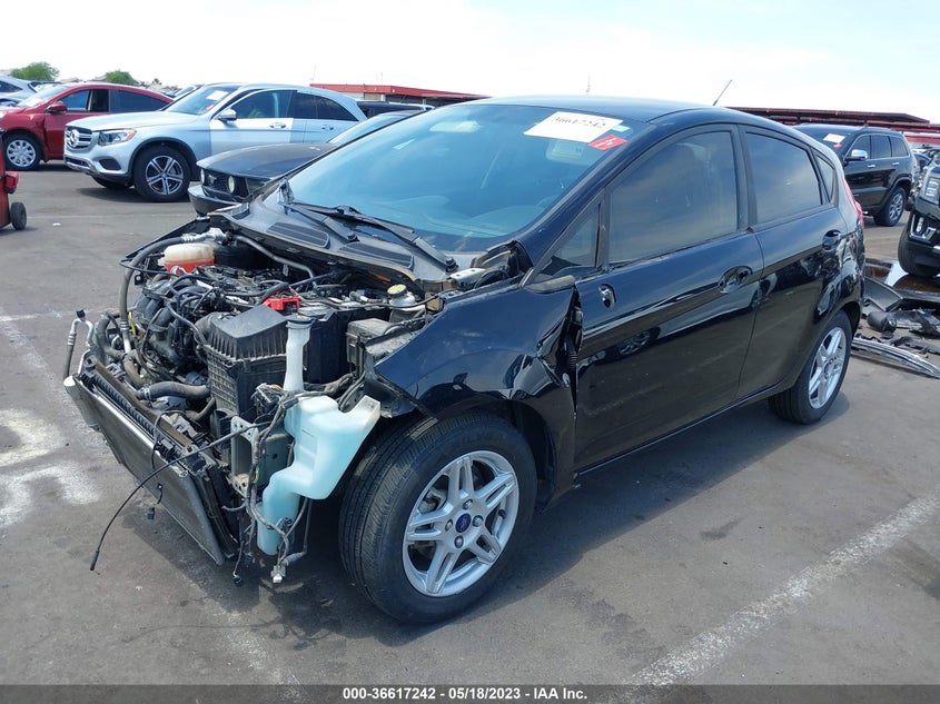 VIN 3FADP4EJ8JM101314 2018 FORD FIESTA SE