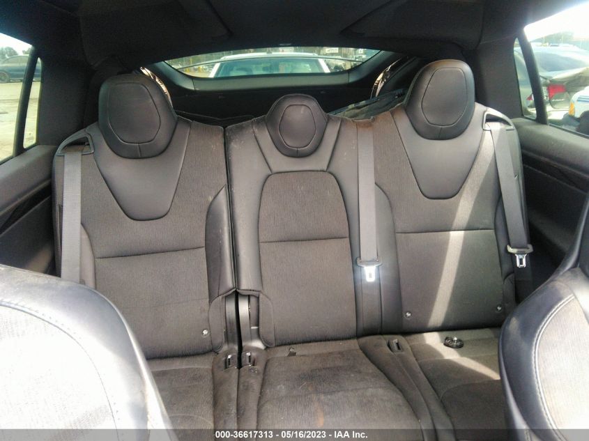 2018 TESLA MODEL X 75D/100D/P100D - 5YJXCAE2XJF123491