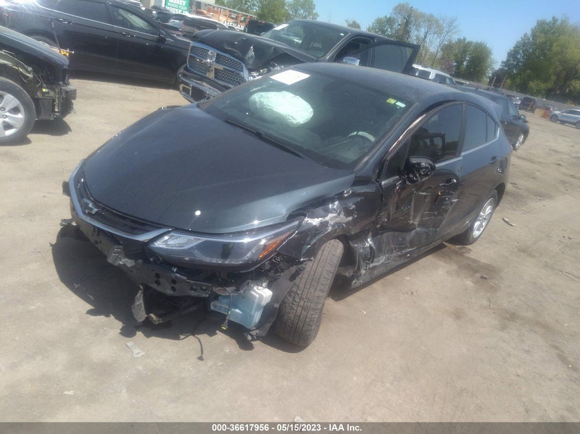 VIN 3G1BE6SM4JS640275 2018 CHEVROLET CRUZE LT