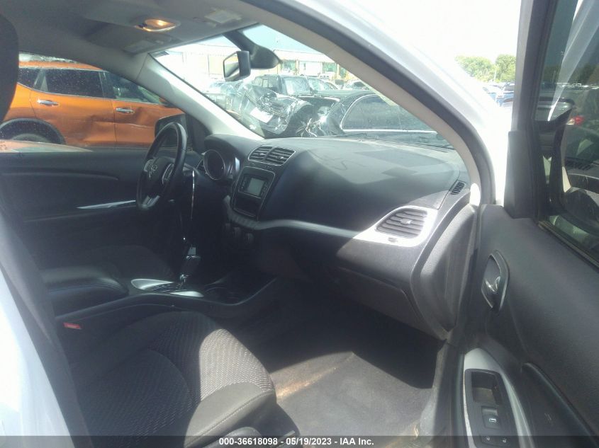 2019 DODGE JOURNEY SE - 3C4PDCBB9KT856938