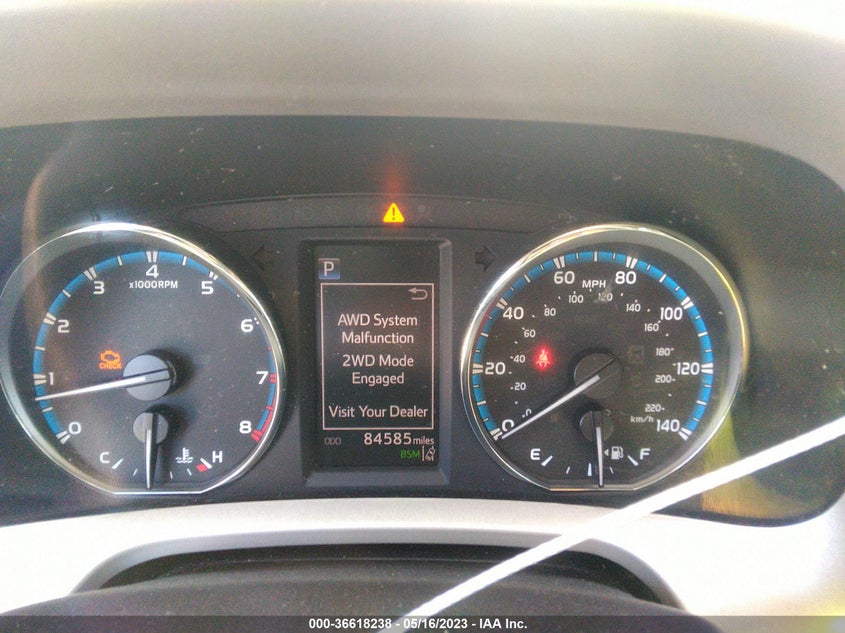 VIN 2T3DFREV9JW749501 2018 TOYOTA RAV4 LIMITED/PLATINUM