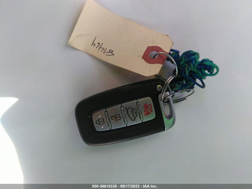 2013 HYUNDAI VELOSTER W/GRAY INT - KMHTC6AD3DU095334