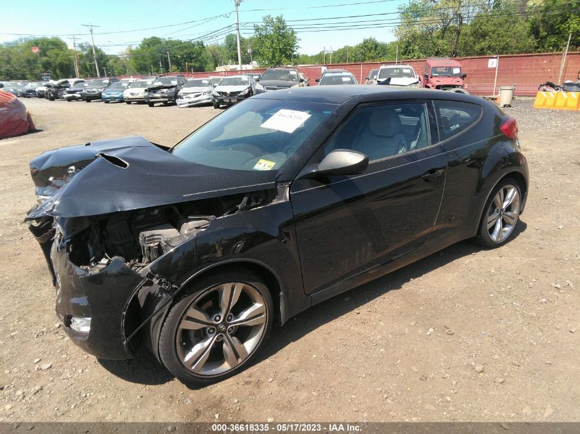 2013 HYUNDAI VELOSTER W/GRAY INT - KMHTC6AD3DU095334