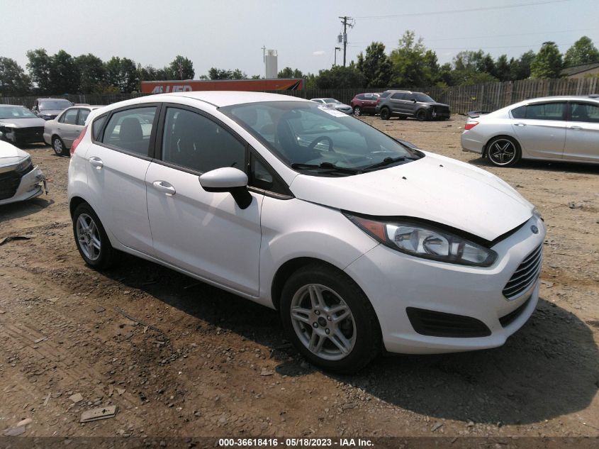 2017 FORD FIESTA SE - 3FADP4EJ3HM104714