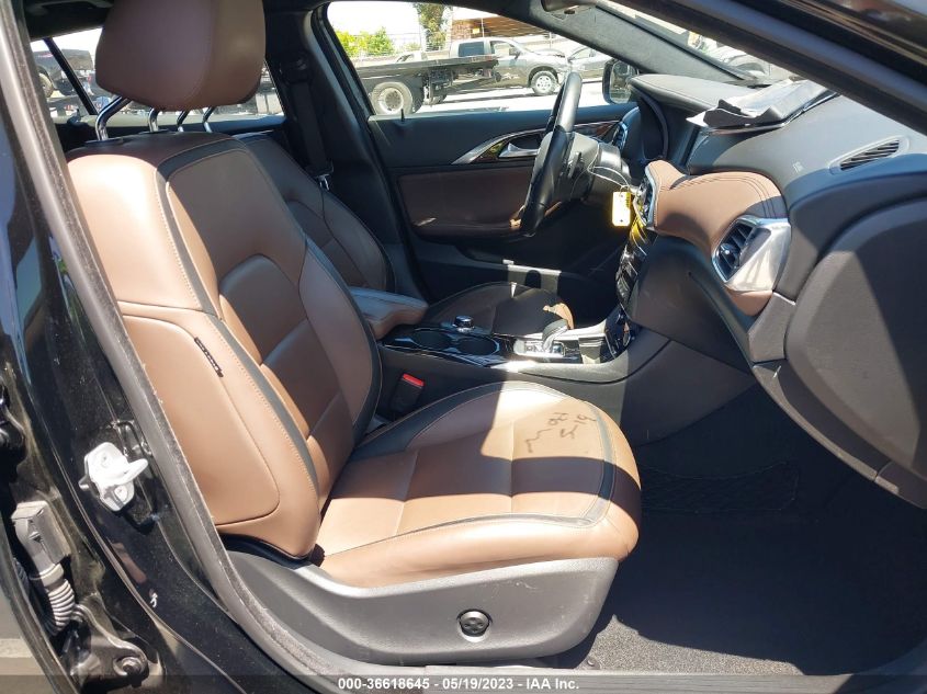 2018 INFINITI QX30 PREMIUM SJKCH5CR4JA046677