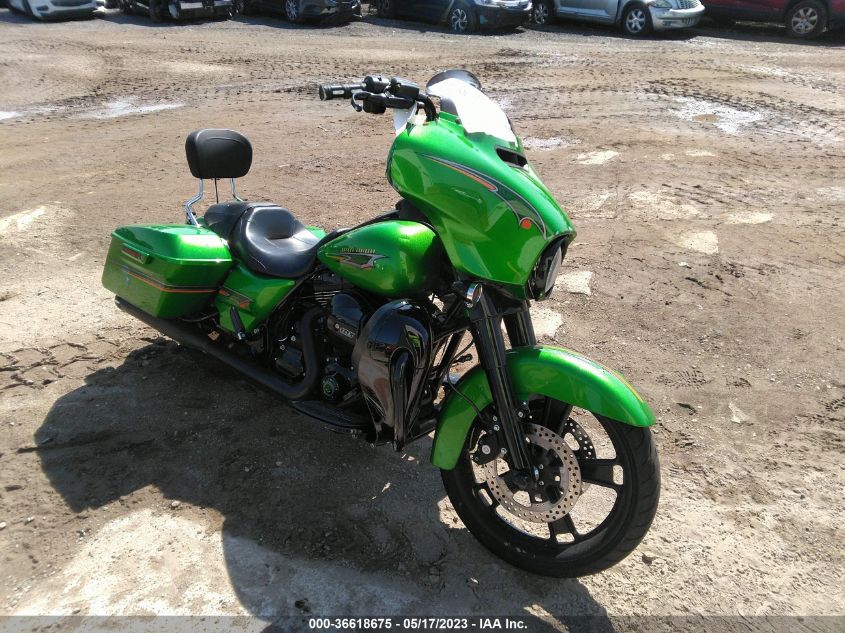 2015 HARLEY-DAVIDSON FLHX STREET GLIDE - 1HD1KBM18FB609961
