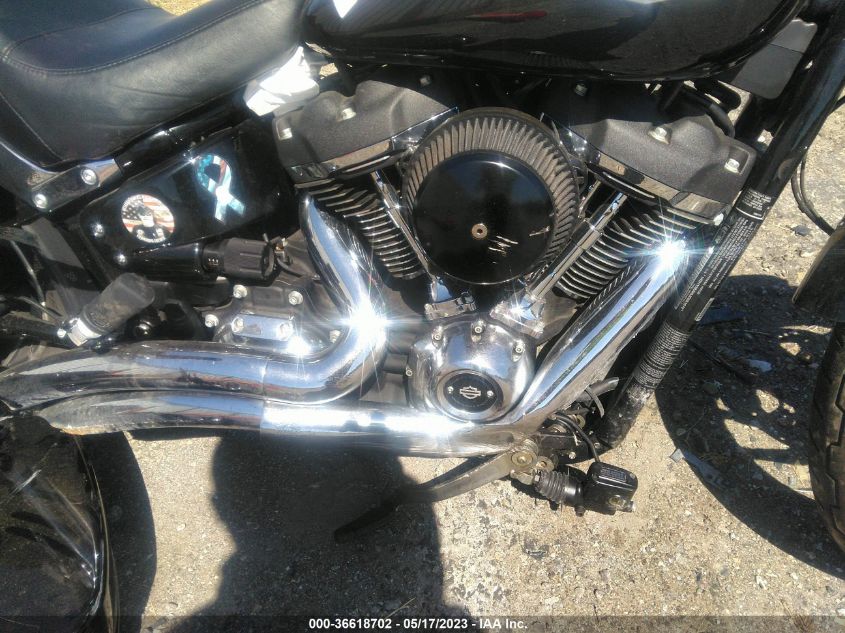 2018 HARLEY-DAVIDSON FLSB SPORT GLIDE 1HD1YMJ60JC083872