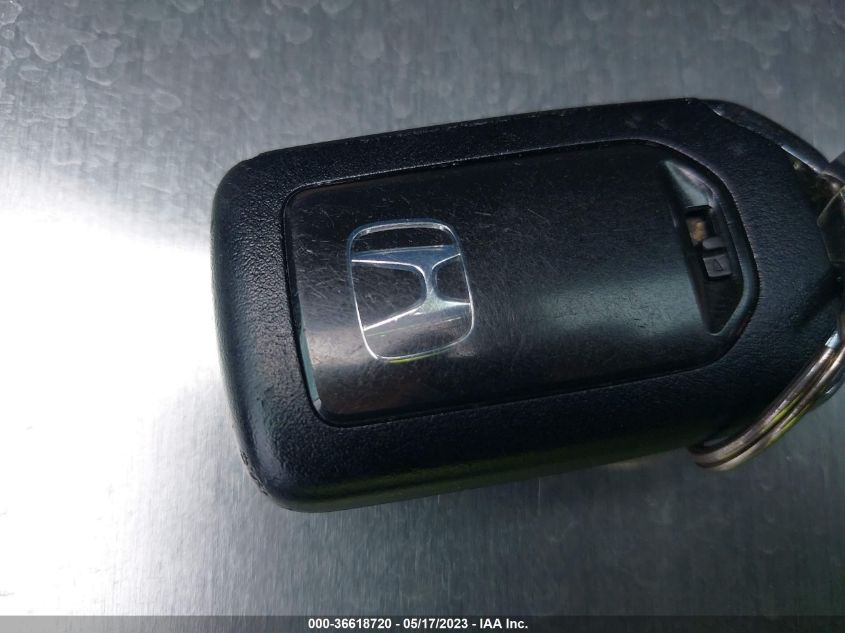2018 HONDA CIVIC SEDAN EX-L - 19XFC1F72JE001686