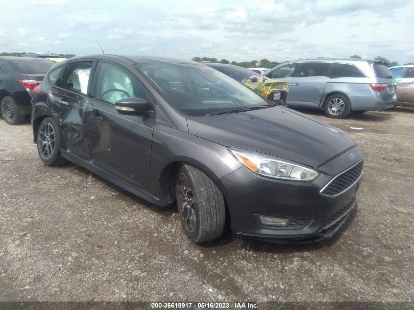 2015 FORD FOCUS SE - 1FADP3K20FL380225