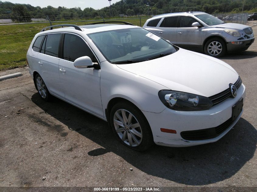 2014 VOLKSWAGEN JETTA SPORTWAGEN TDI W/SUNROOF - 3VWPL7AJ5EM616557