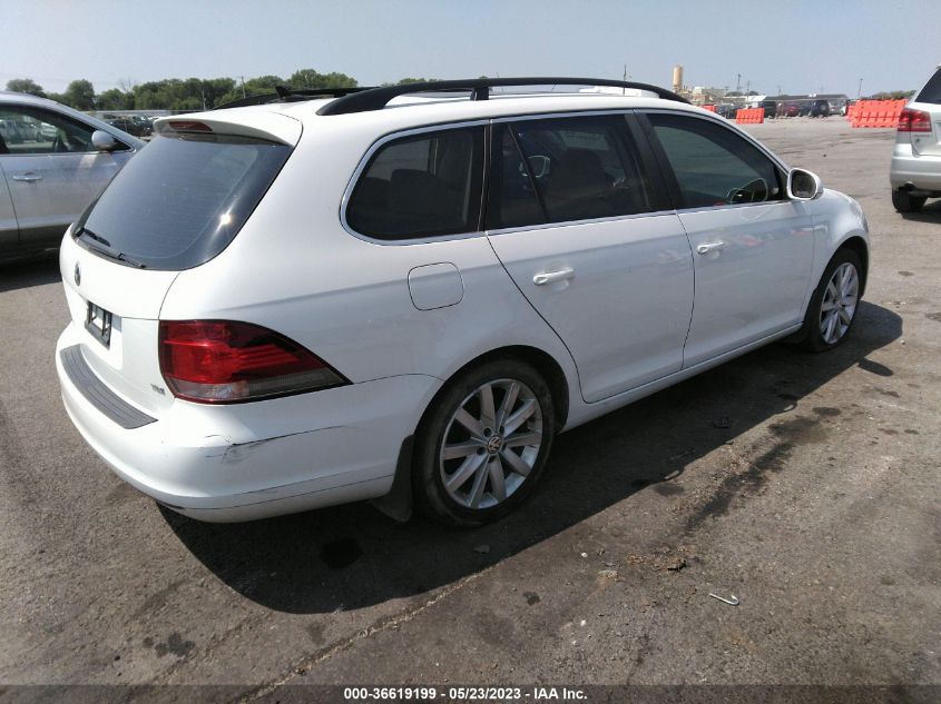 2014 VOLKSWAGEN JETTA SPORTWAGEN TDI W/SUNROOF - 3VWPL7AJ5EM616557