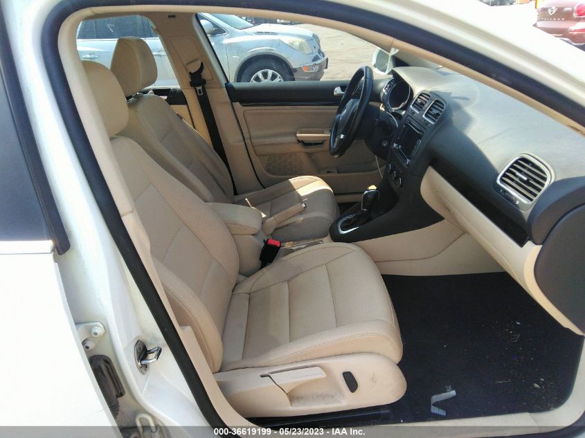 2014 VOLKSWAGEN JETTA SPORTWAGEN TDI W/SUNROOF - 3VWPL7AJ5EM616557