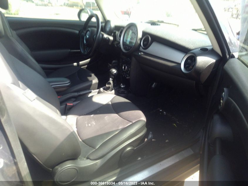 2014 MINI COOPER CLUBMAN WMWZF3C57ET492284