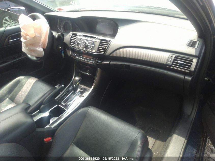 2017 HONDA ACCORD SEDAN SPORT SE - 1HGCR2F17HA048021