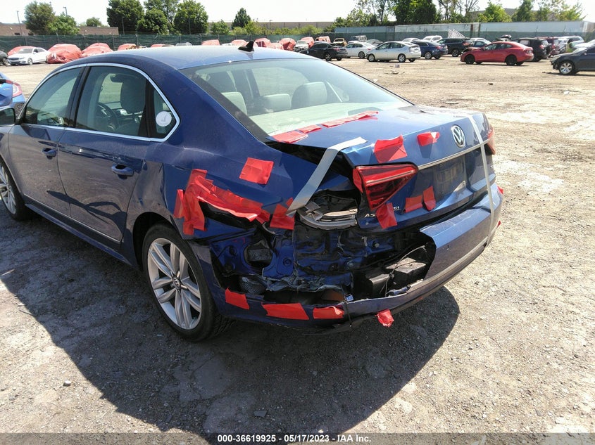 VIN 1VWCT7A32HC063503 2017 VOLKSWAGEN PASSAT 1.8T SEL PREMIUM