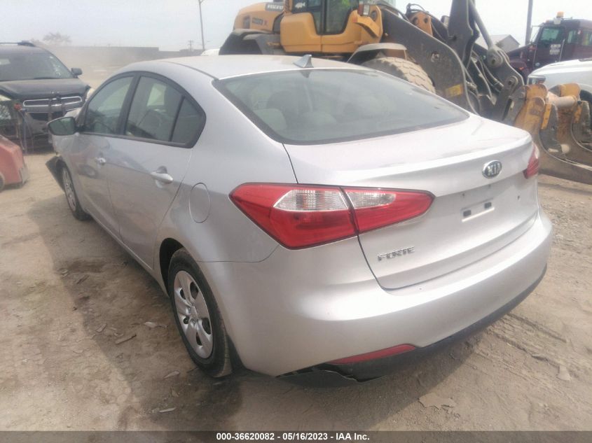 2015 KIA FORTE LX - KNAFK4A60F5391660