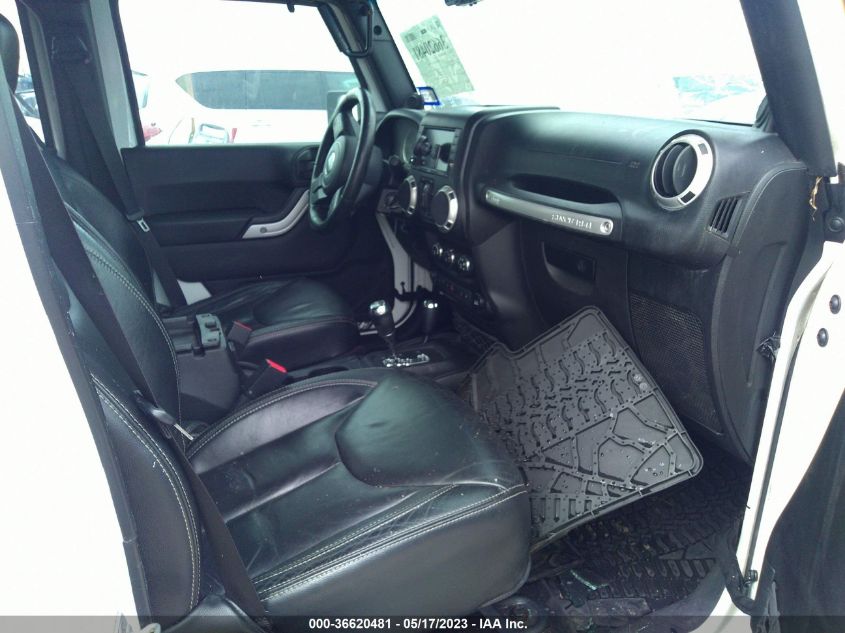 2014 JEEP WRANGLER UNLIMITED SAHARA - 1C4HJWEG3EL123936