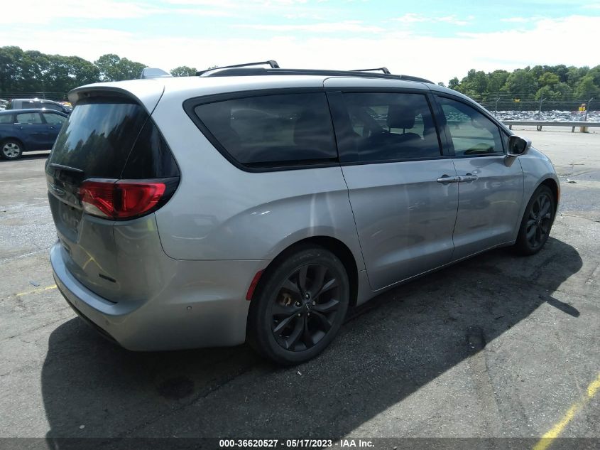 2018 CHRYSLER PACIFICA LIMITED - 2C4RC1GG2JR164946
