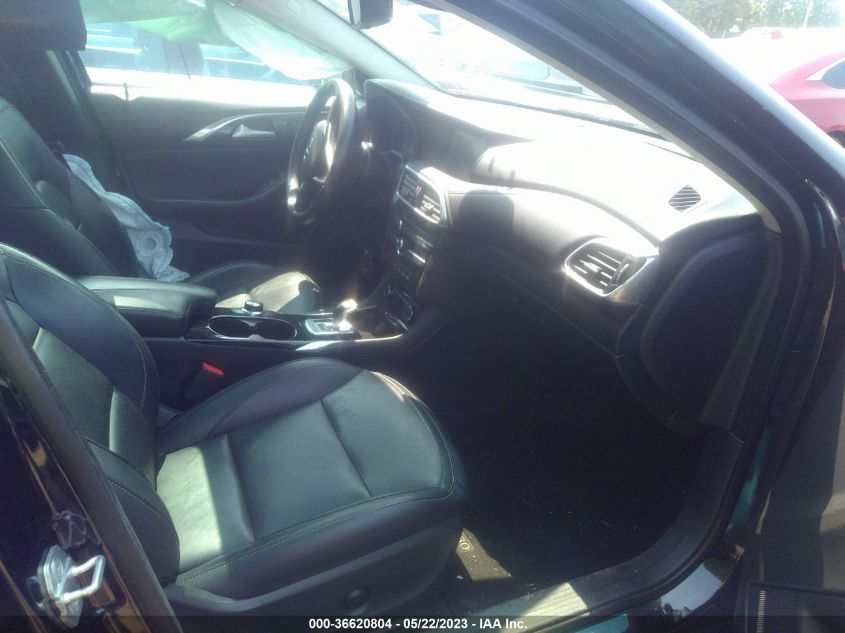 2017 INFINITI QX30 PREMIUM SJKCH5CR8HA034915